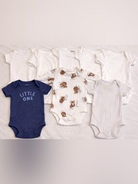 8pc Preemie Baby Onesie Bundle Carter’s Gerber Neutral Boy Girl Lot